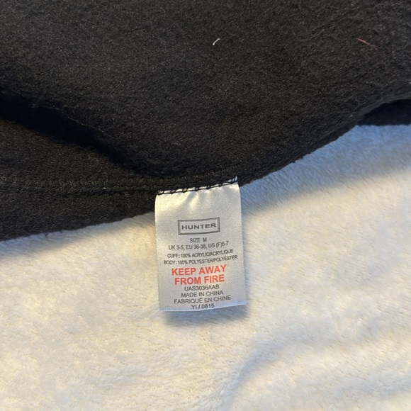 Hunter Black Gloss Tall rain boots with socks - Picture 11 of 11